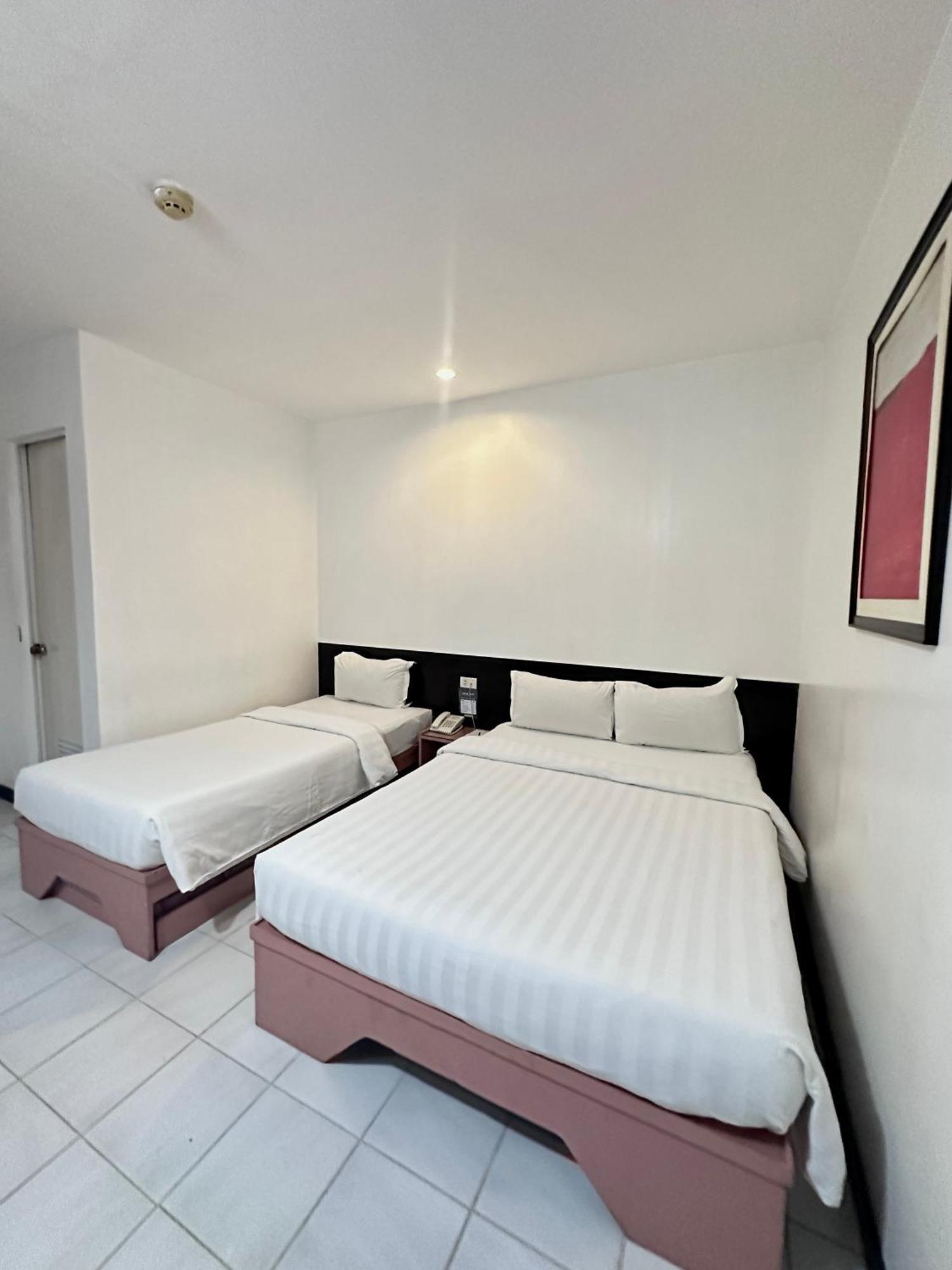 Hotel Pier Cuatro Cebu Luaran gambar